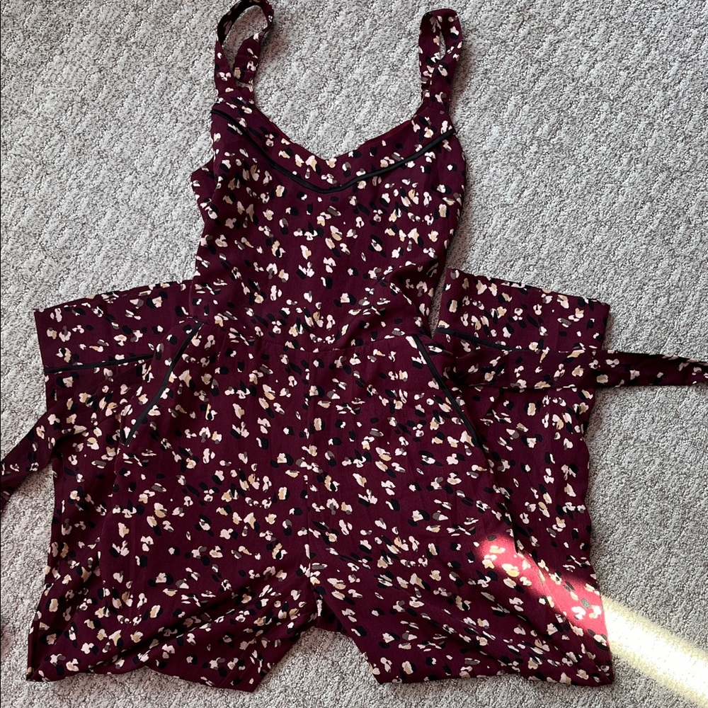 Heartloom Plum Patterned Jumpsuit sz S NWT